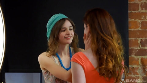 Horny Lesbos Having Fun While Fingering -...